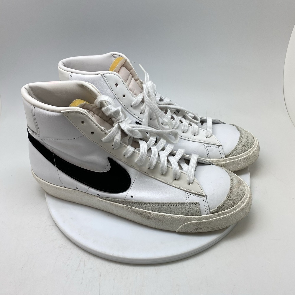 Nike Sneakers Blazer Mid 77 Vintage Mens 10.5 White Black BQ6806-100 High Top